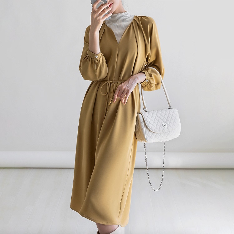 シンプル キーネック ミモレ丈 ゆったり ワンピース