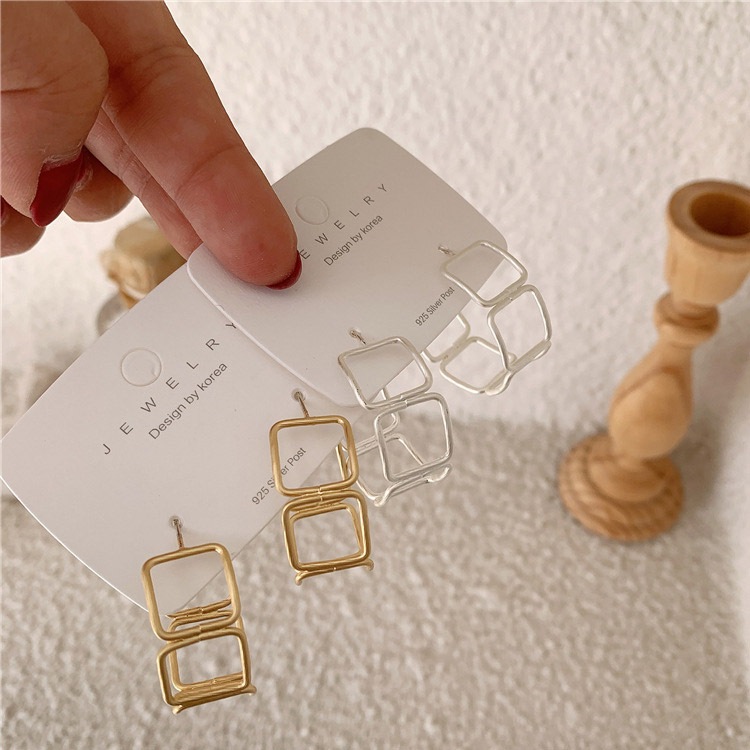 5連スクエア フープピアス