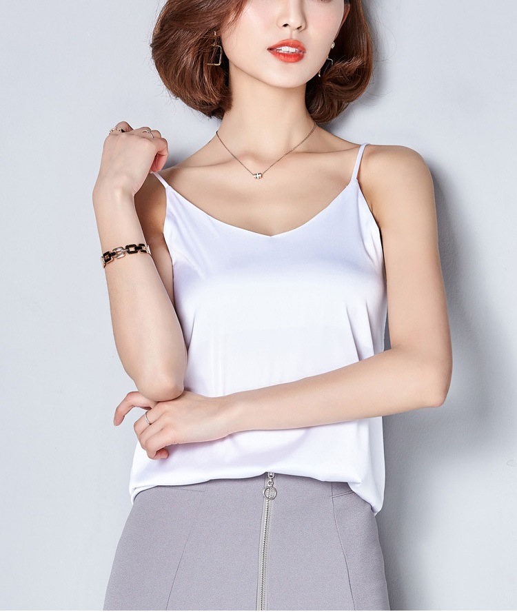 Vネック サテンキャミソール エレガント