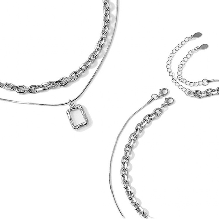 スクエアモチーフ ロング ショート 重ね付け