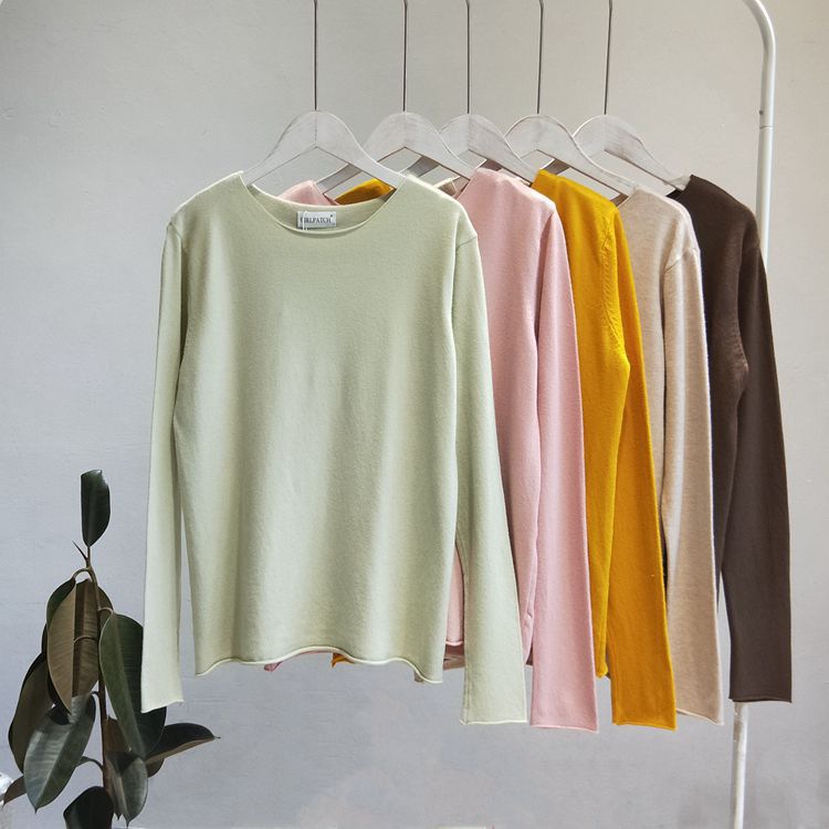 ヘムロールデザイン カラーニット トップス