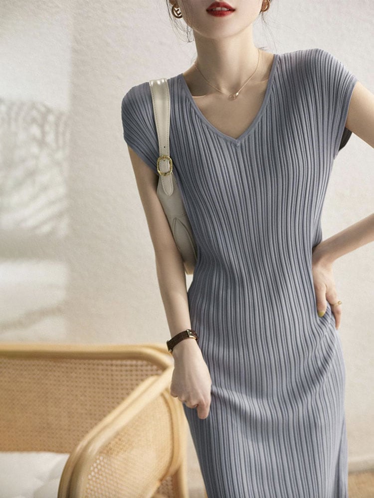 エレガントフィット リブニット タイトワンピース