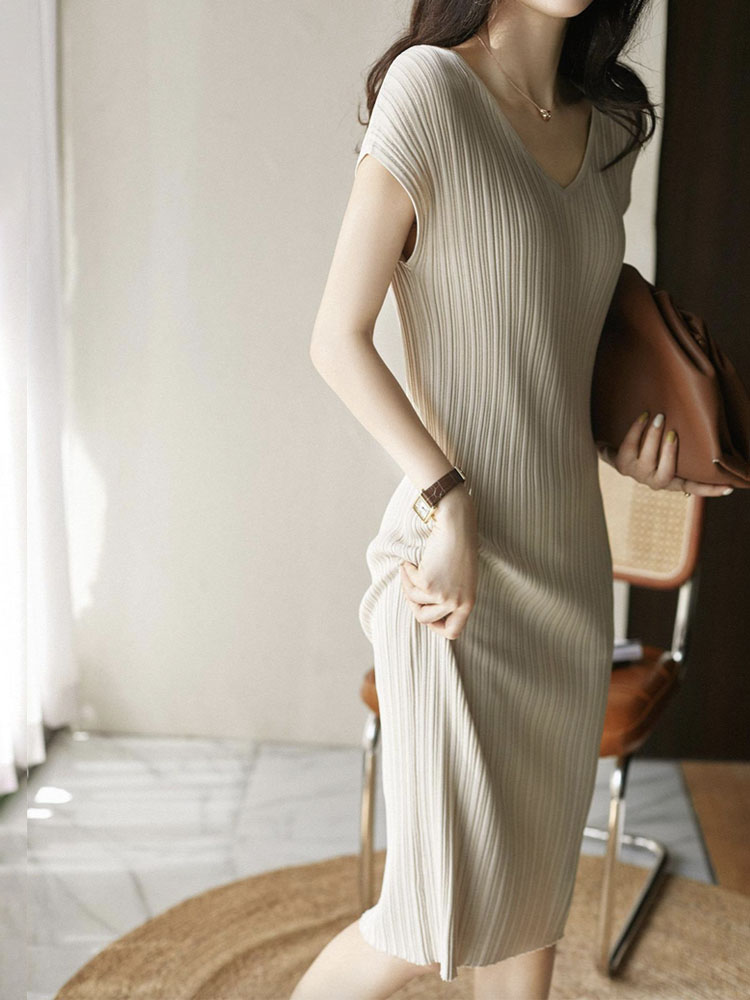 エレガントフィット リブニット タイトワンピース
