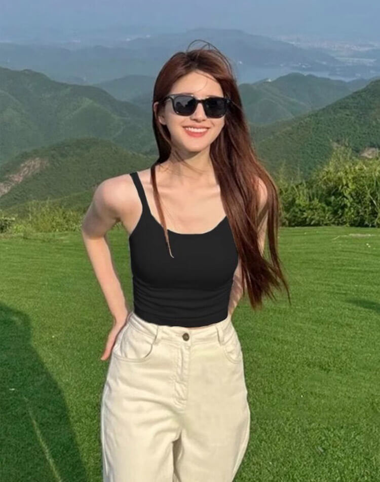 バックＶライン クロップド丈 カップ付き キャミソール