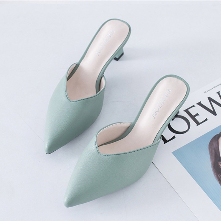 ポインテッドトゥ チャンキーヒール ミュール