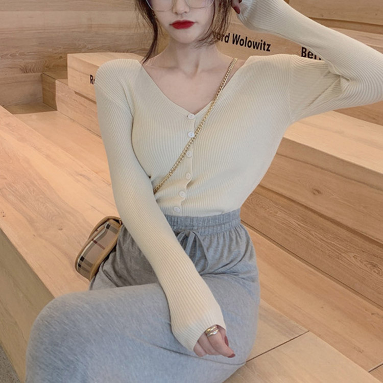 Ｖネック 薄手ニットカーディガン