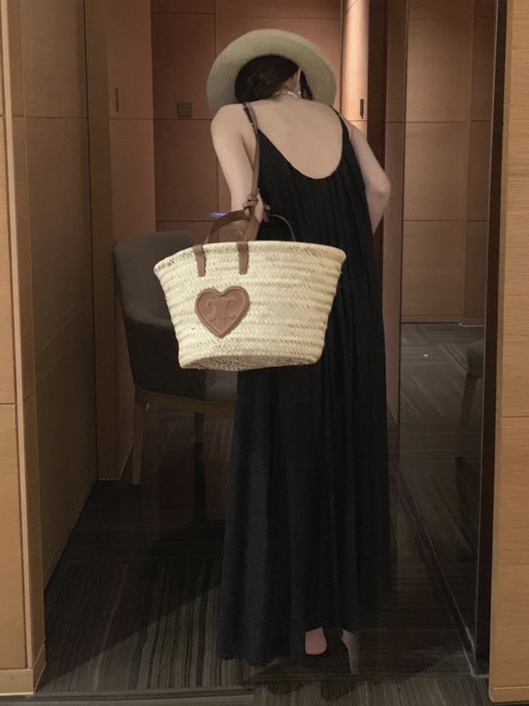 タックプリーツ ゆったり ロング丈 キャミソールワンピース