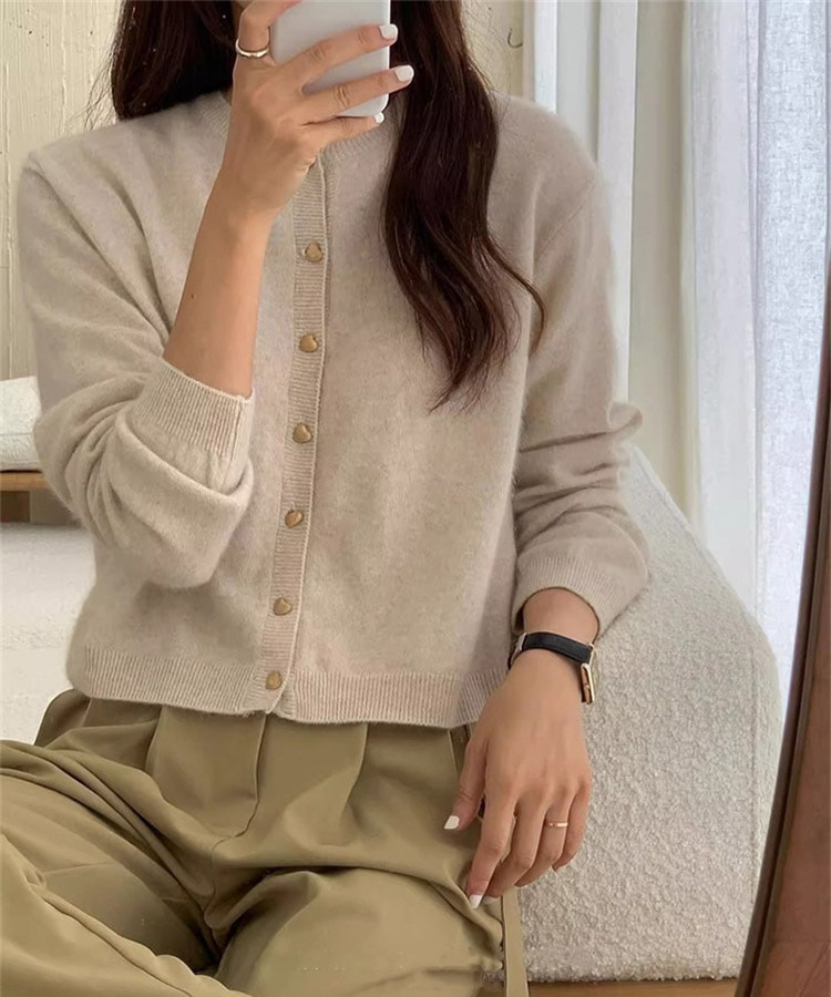 ハート形 金ボタン ふんわり 長袖 ニットカーディガン