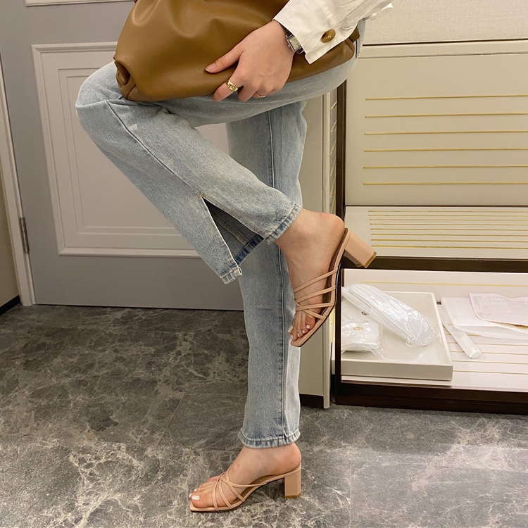 ストリング チャンキーヒール サンダル