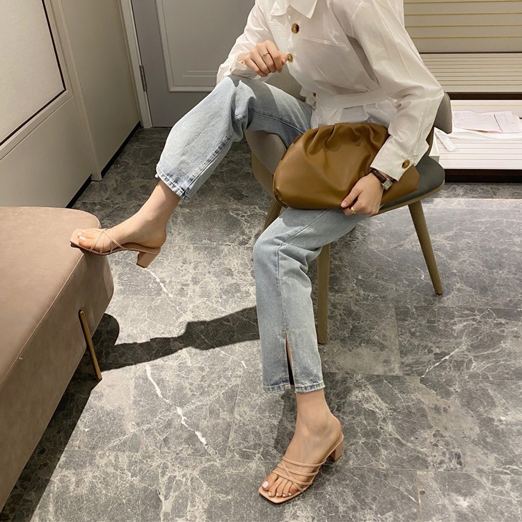 ストリング チャンキーヒール サンダル