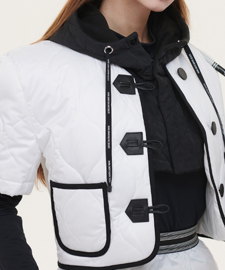 ショート丈 半袖 キルティング ダウンジャケット 

