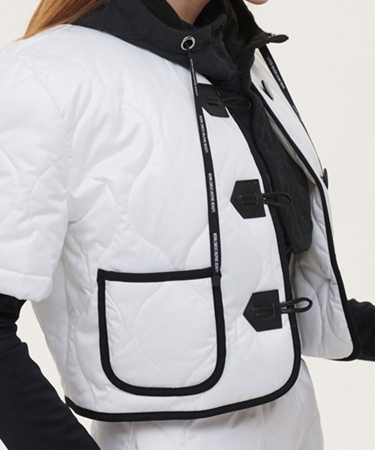 ショート丈 半袖 キルティング ダウンジャケット 

