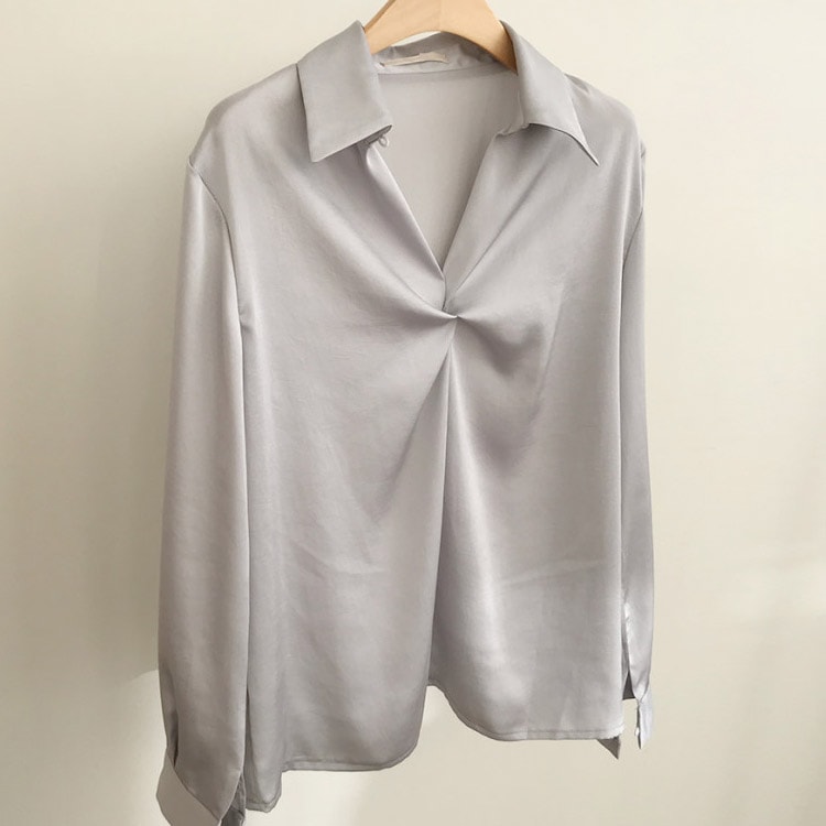 フロントねじり オープンカラー サテン 長袖ブラウス