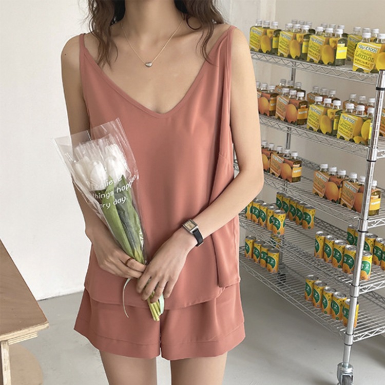 Vネック キャミソール ショートパンツ サテン ルームウエア