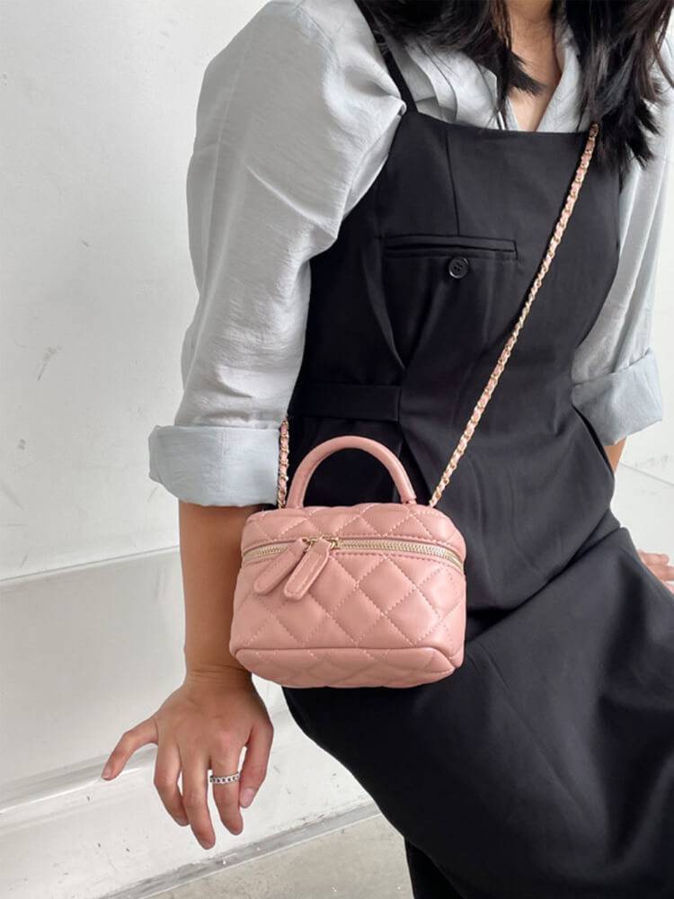 ダイヤ柄キルティング ミニ ボックス ポシェット