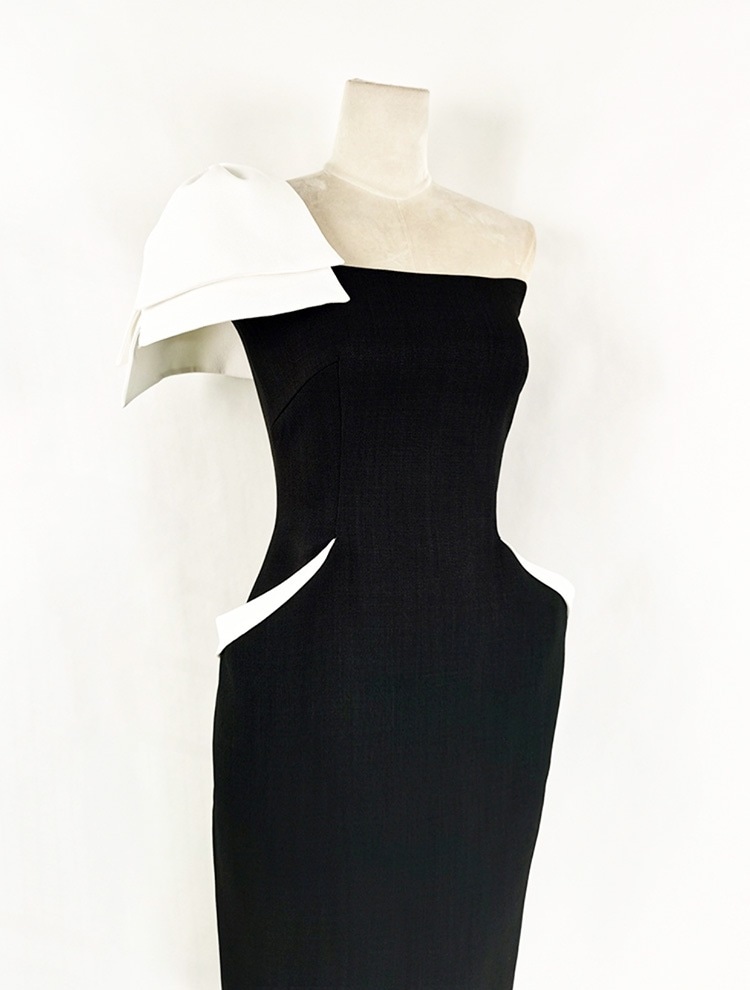 ビックリボン ワンショルダー ミモレ丈 タイトドレス