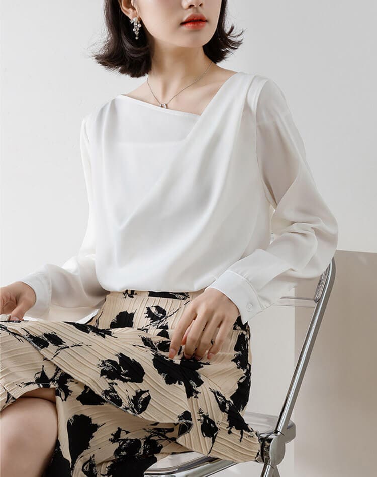 アシンメトリー Vネック きれいめ 長袖 ブラウス