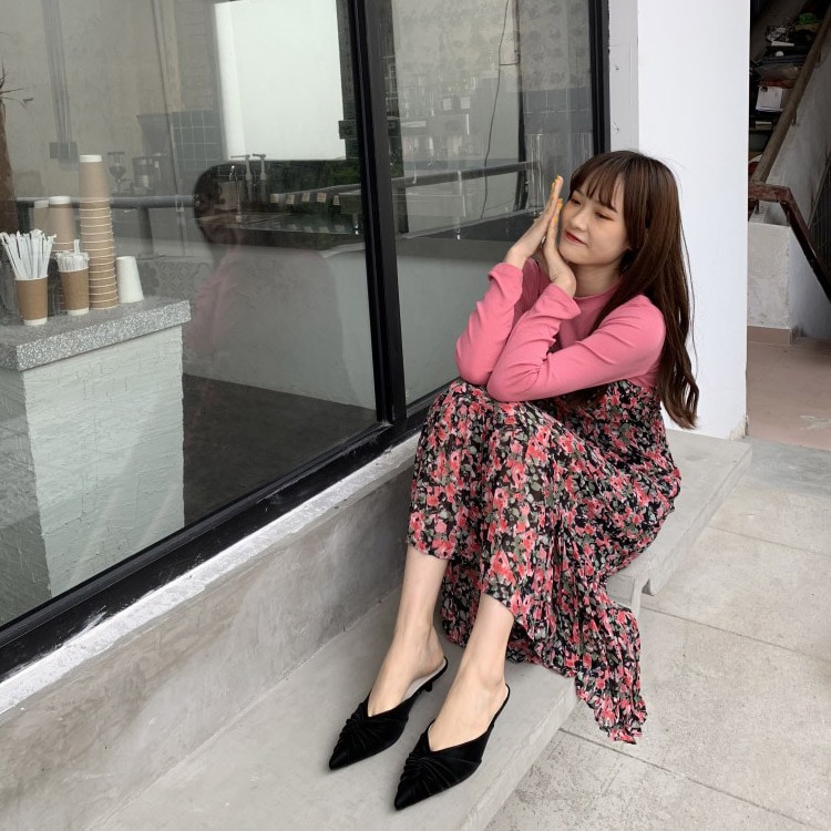 クロスリボン ポインテッドトゥサンダル