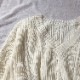 ケーブル編み Vネック ニット
