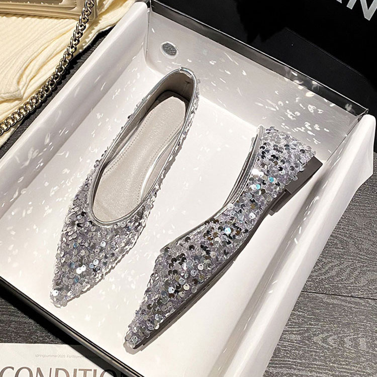 柔らかい スパンコール ポインテッドトゥ フラットパンプス