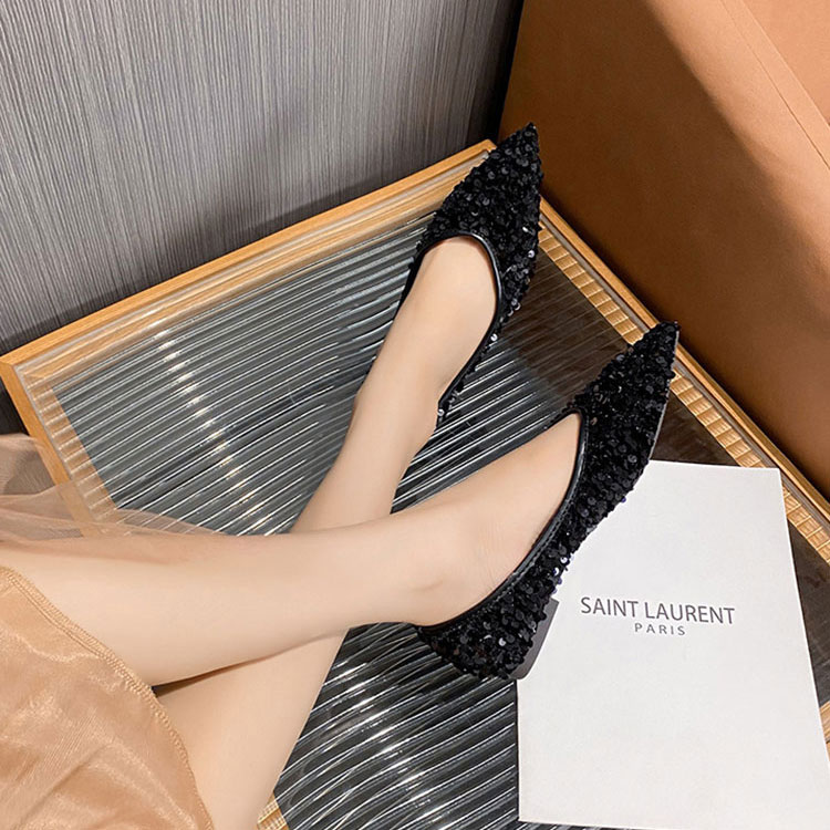 柔らかい スパンコール ポインテッドトゥ フラットパンプス