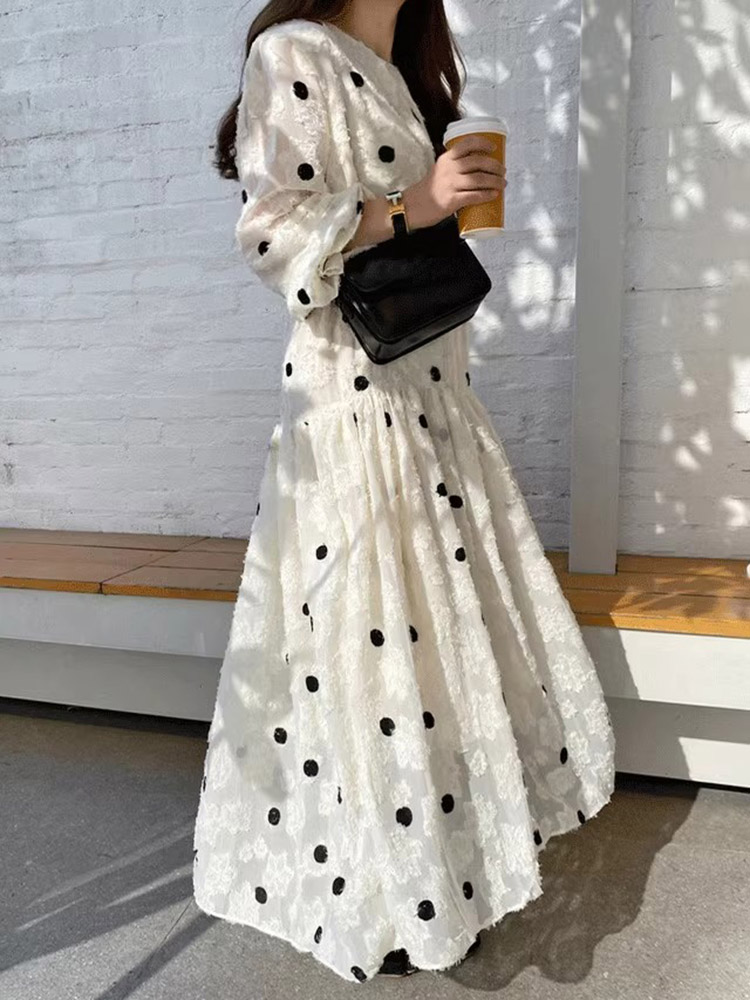 ドット柄 ジャガード 長袖 ティアード ロングワンピース