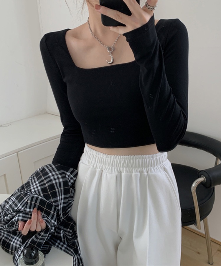 シンプル スクエアネック ショート丈 長袖 カットソー

