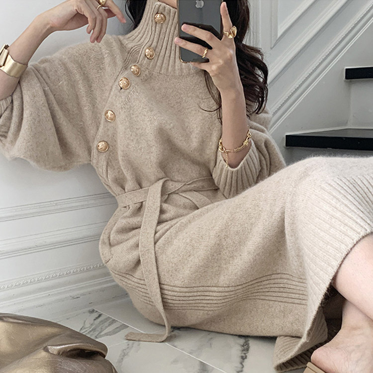 ボタンデザイン ハイネック ニットワンピース