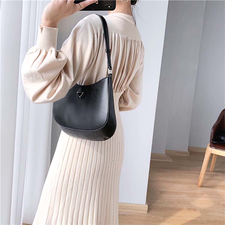 バルーンスリーブ プリーツ 切り替え ミモレ丈 ニットワンピース