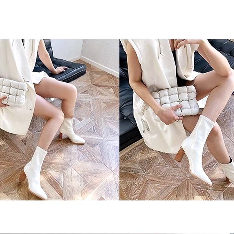 チャンキーヒール ポインテッドトゥ エナメル ハーフブーツ