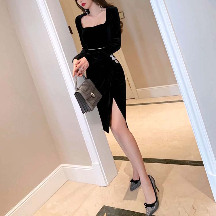 ゴージャスエレガント スクエアネック ベロアドレス