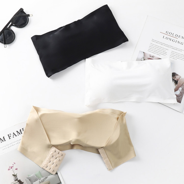 谷間が見えない シームレス ストラップレス ブラ