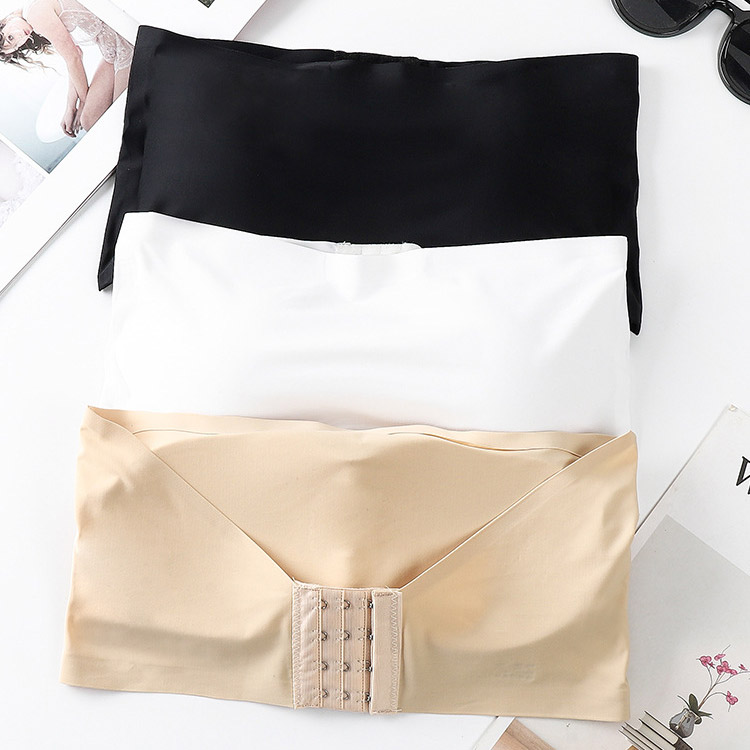 谷間が見えない シームレス ストラップレス ブラ