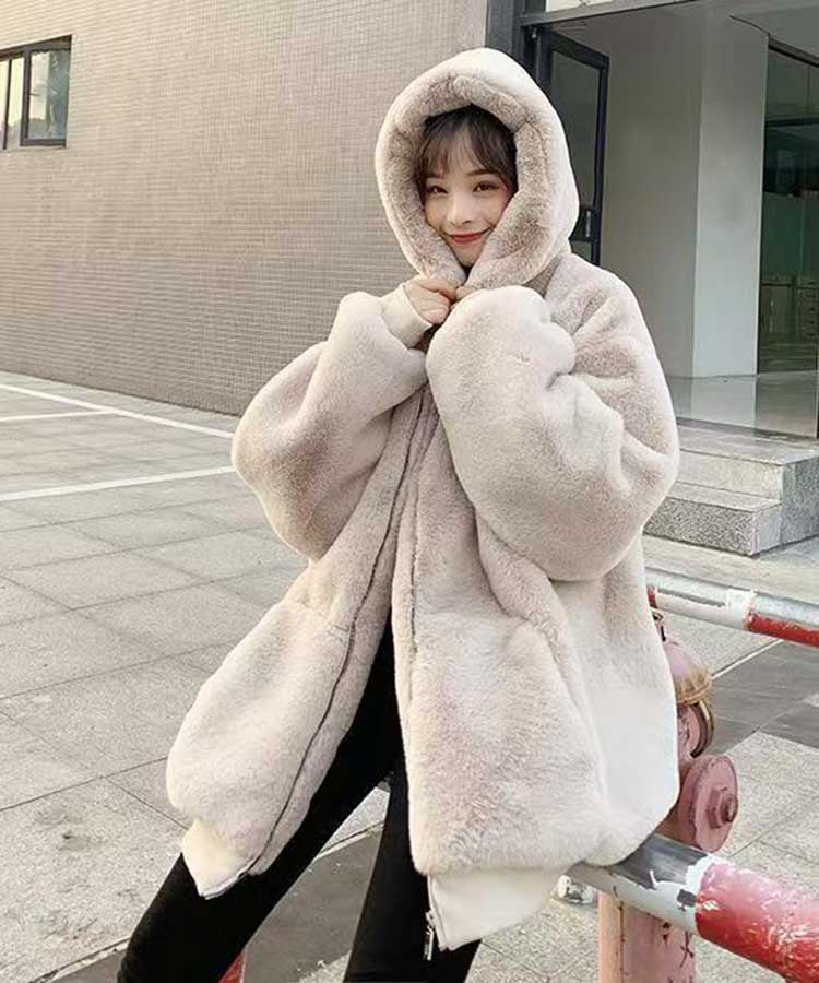 フード付き フェイクファー セミロング丈 コート

