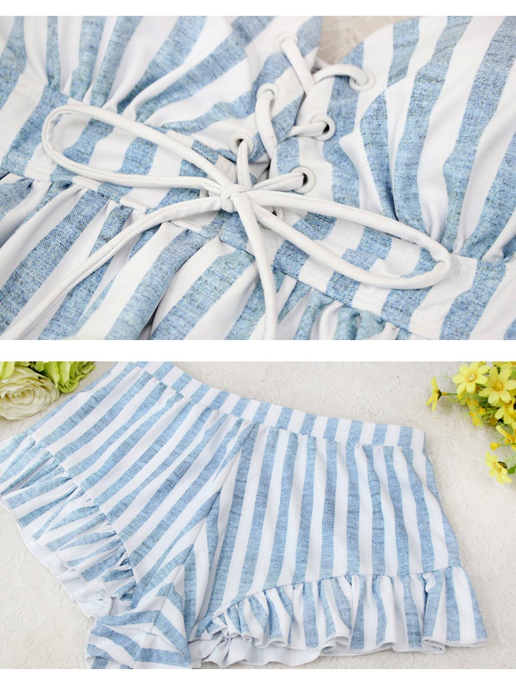 フリルがかわいいショートパンツ付きの3点セット水着