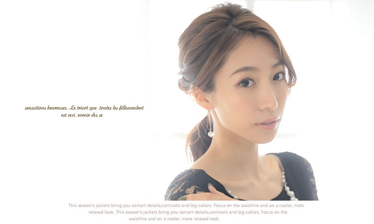 クリアカットビーズが揺れてきらめく華奢なロングピアス