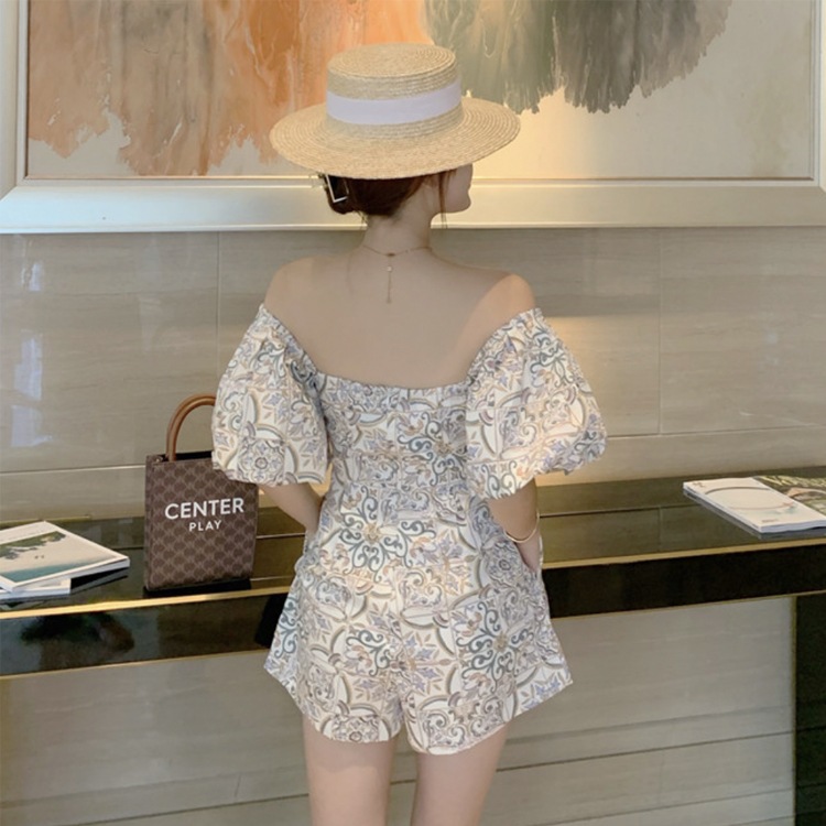 プリント柄 ボリューム袖 ショート丈 サロペット