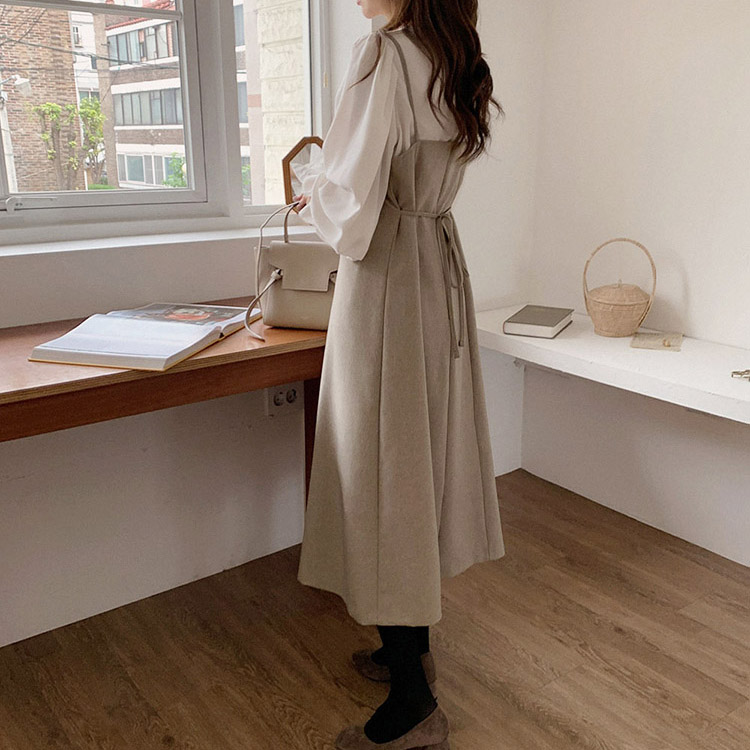 2点セット フリル長袖ブラウス ミモレ丈キャミワンピース