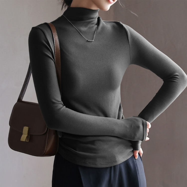 滑らかな肌触り ハイネック 長袖 カットソー