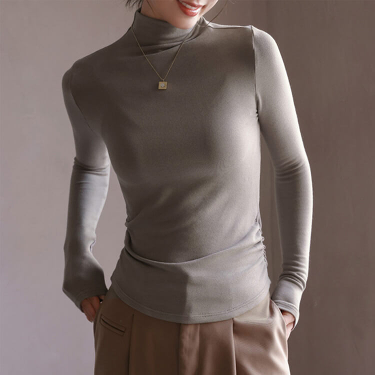滑らかな肌触り ハイネック 長袖 カットソー