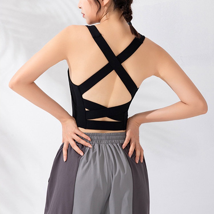 バッククロス カップ付き タンクトップ ヨガウェア