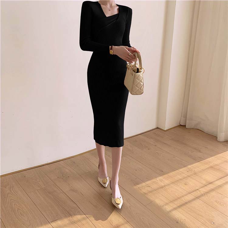 アシンメトリー Vネック ニットワンピース