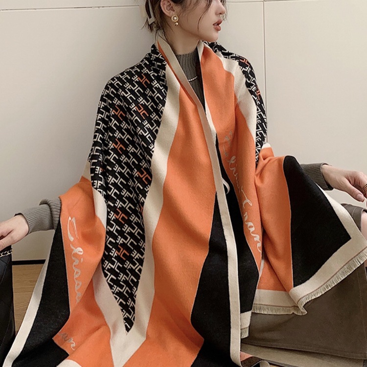 カラフル ダイヤ柄 配色 大判 ストール