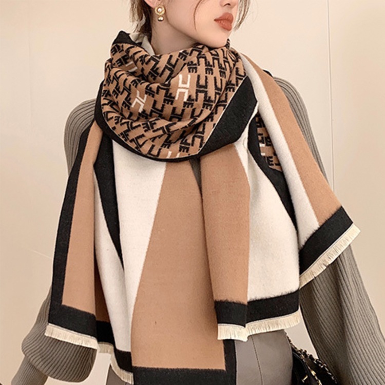 カラフル ダイヤ柄 配色 大判 ストール