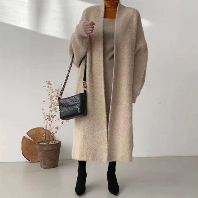 ゆったり ドルマンスリーブ フェイクファー