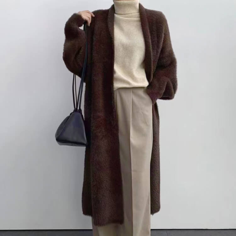 ゆったり ドルマンスリーブ フェイクファー