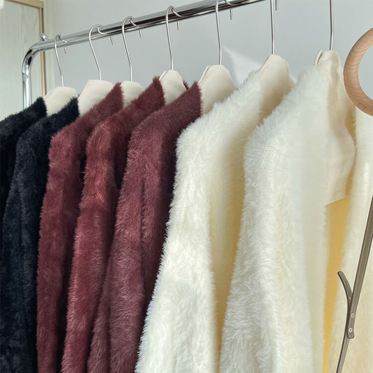 ゆったり ドルマンスリーブ フェイクファー