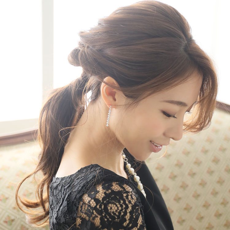 煌めきラインストーン×ロングピアス