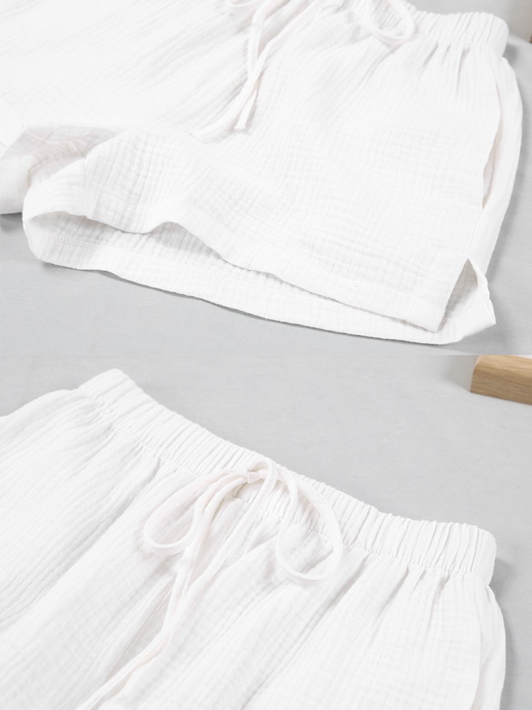 Vネック 長袖ブラウス ショートパンツ セットアップ