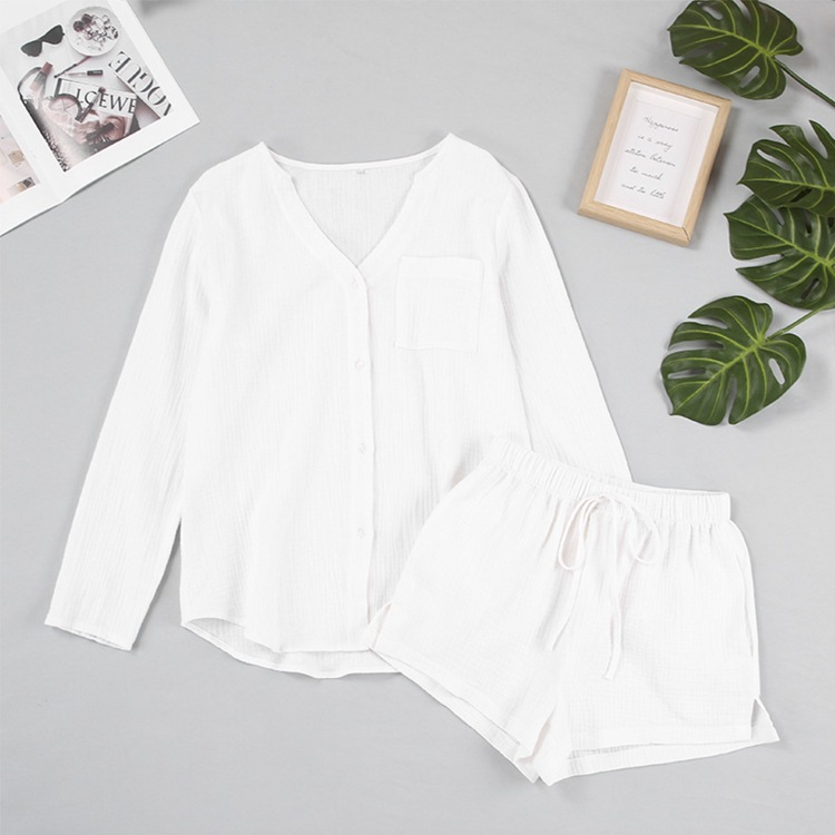 Vネック 長袖ブラウス ショートパンツ セットアップ